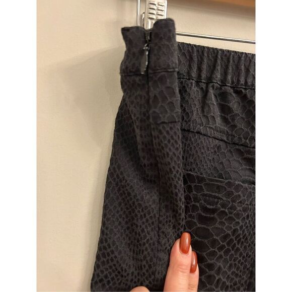 Soft Surroundings snake print skinny pants Medium Tall rock - Picture 4 of 10